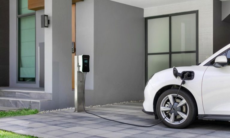 EV Charger Installation Tips: Essential Guidelines for a Safe and Efficient Home Setup