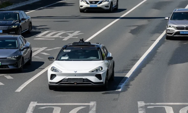 China’s Robotaxi Investment Market Spotlights CaoCao Mobility as Interim Revenue Hits RMB10.3 Billion